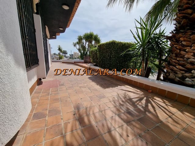 Commercial for sale in Las Marinas / Les Marines, Dénia - € 199,999 (Ref: 8206524)