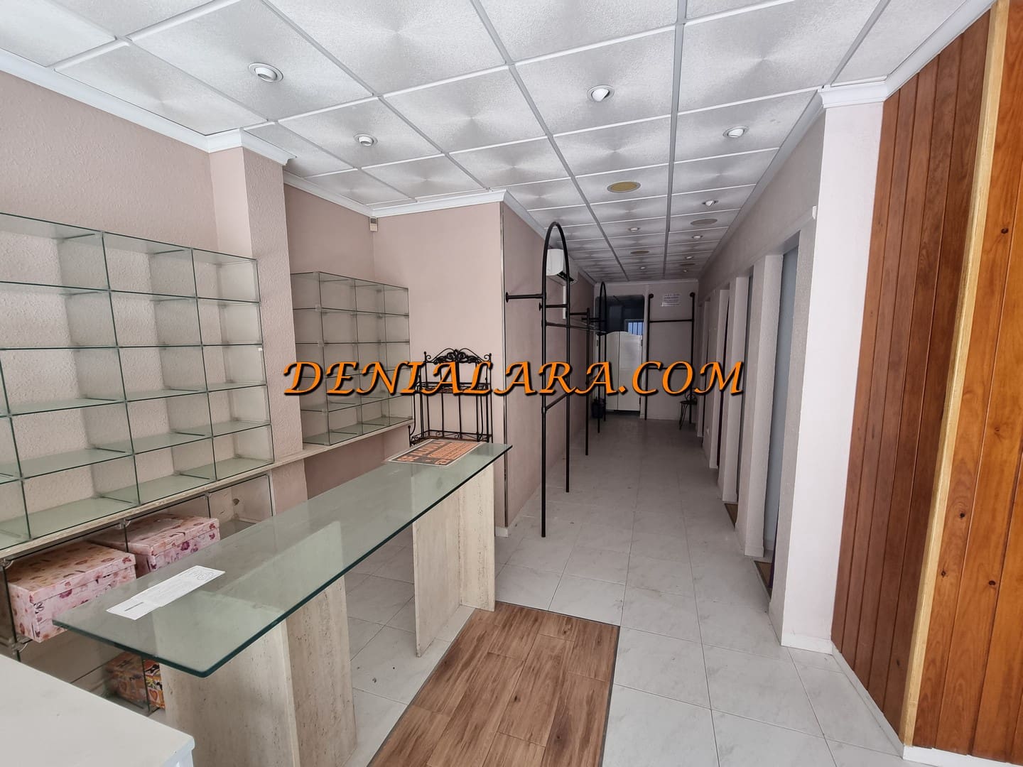 Komercyjne na sprzedaż w Denia - 999 999 € (Ref: 8212228)