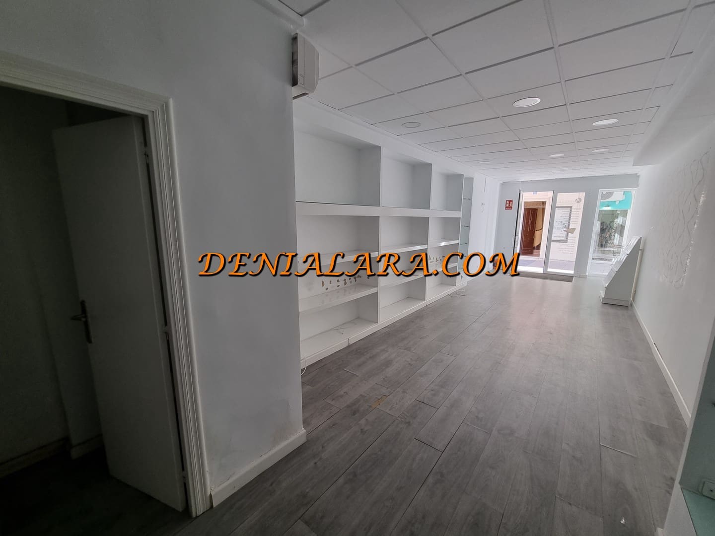 Komercyjne na sprzedaż w Denia - 999 999 € (Ref: 8212228)