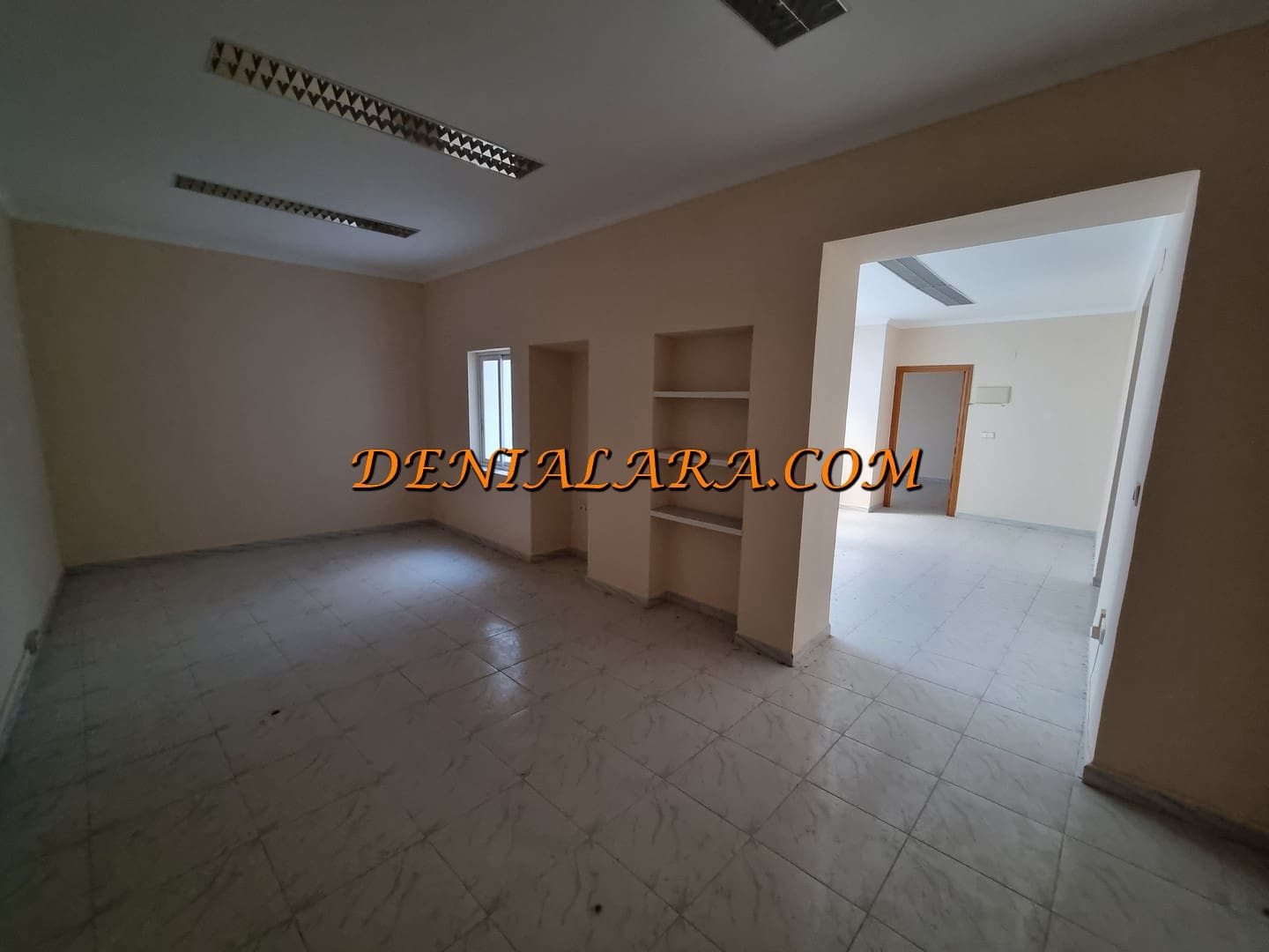 Komercyjne na sprzedaż w Denia - 999 999 € (Ref: 8212228)