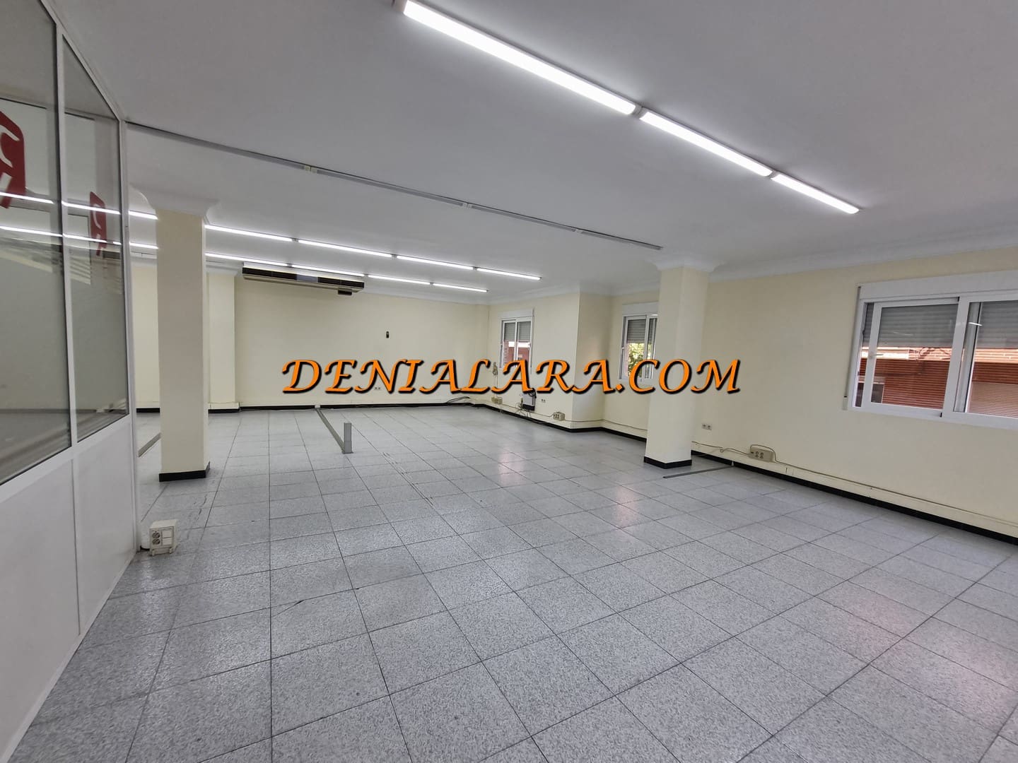 Erhverv til salg i Denia - € 1.740.000 (Ref: 8212229)