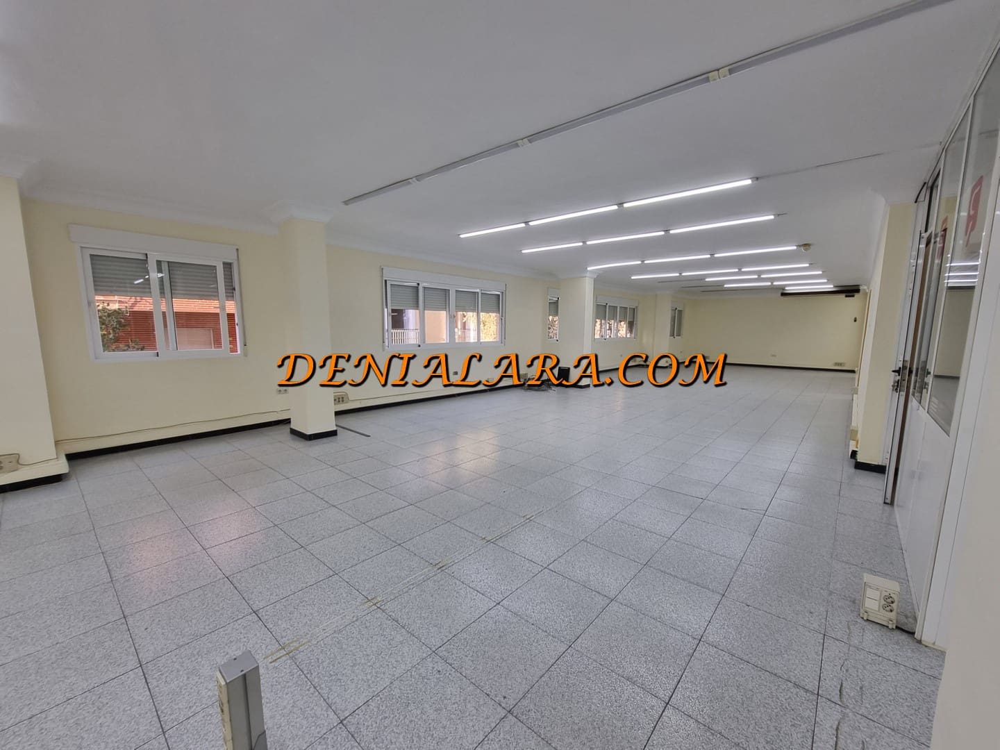 Erhverv til salg i Denia - € 1.740.000 (Ref: 8212229)