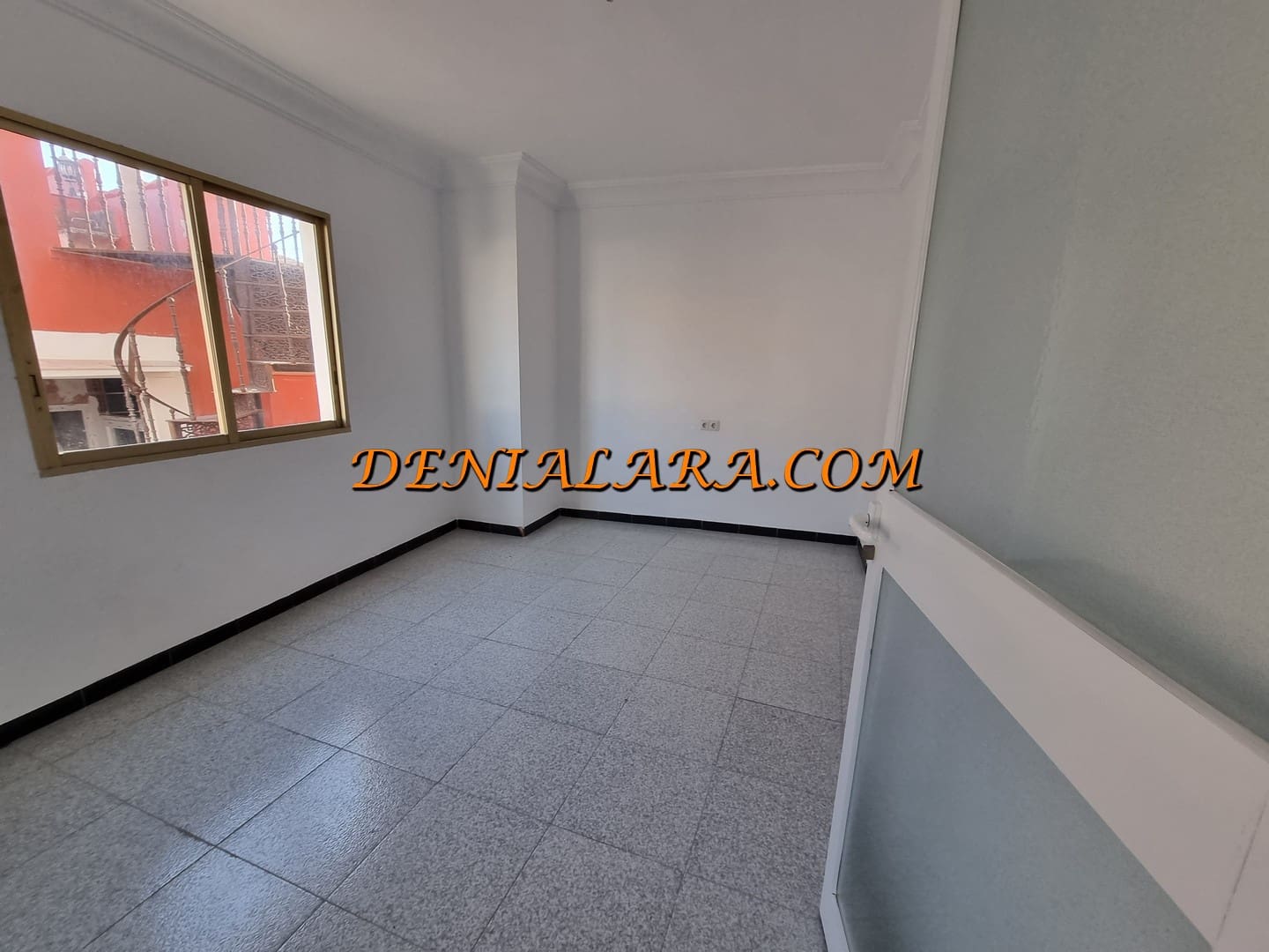 Erhverv til salg i Denia - € 1.740.000 (Ref: 8212229)