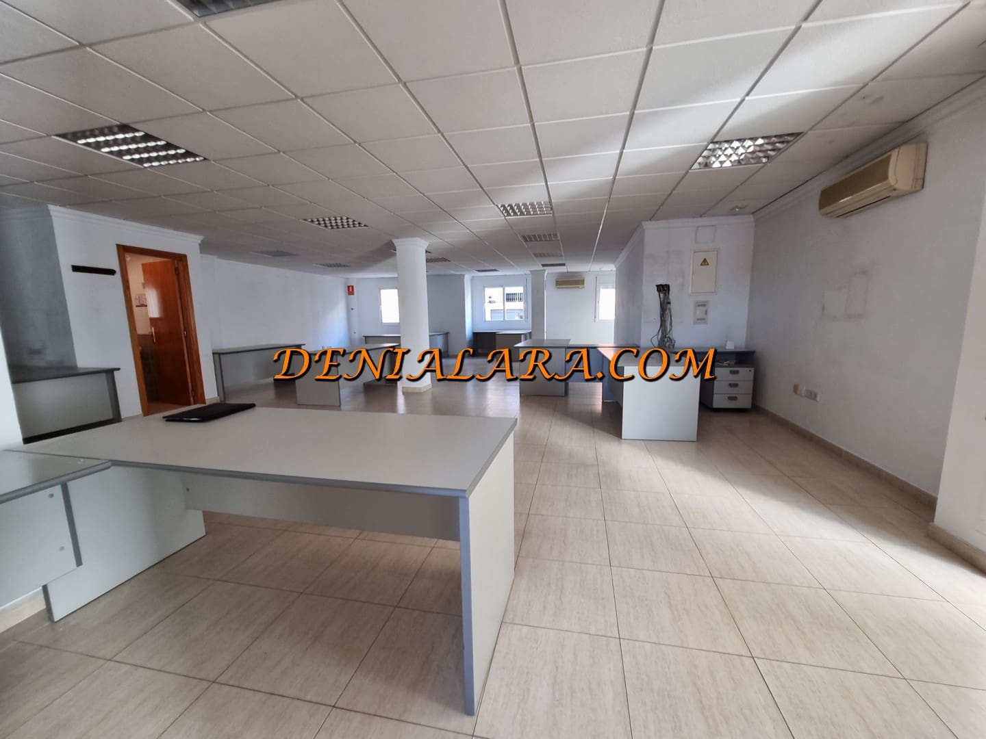 Erhverv til salg i Denia - € 1.740.000 (Ref: 8212229)