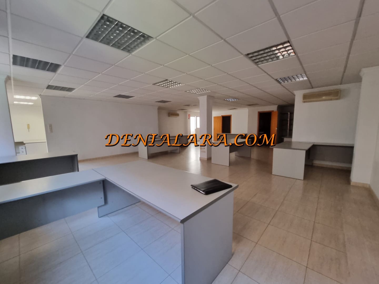 Erhverv til salg i Denia - € 1.740.000 (Ref: 8212229)