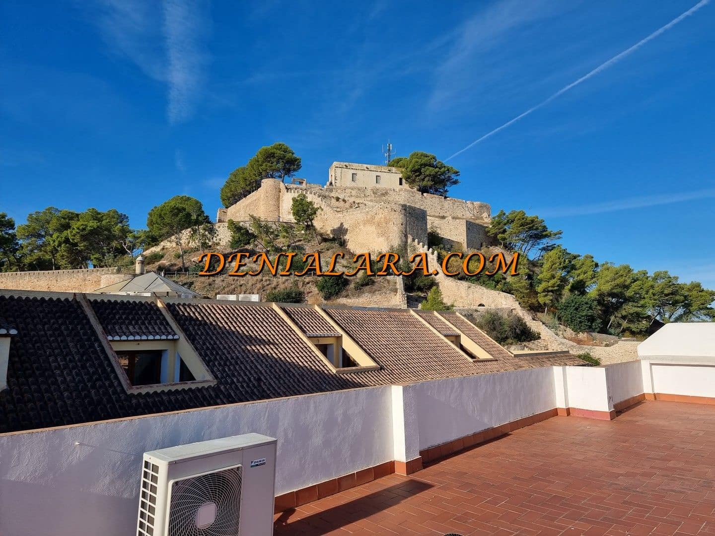 Erhverv til salg i Denia - € 1.740.000 (Ref: 8212229)