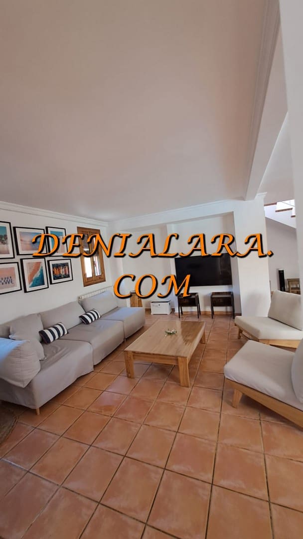 3 chambre Villa/Maison à vendre à Denia avec piscine garage - 1 045 000 € (Ref: 8497477)