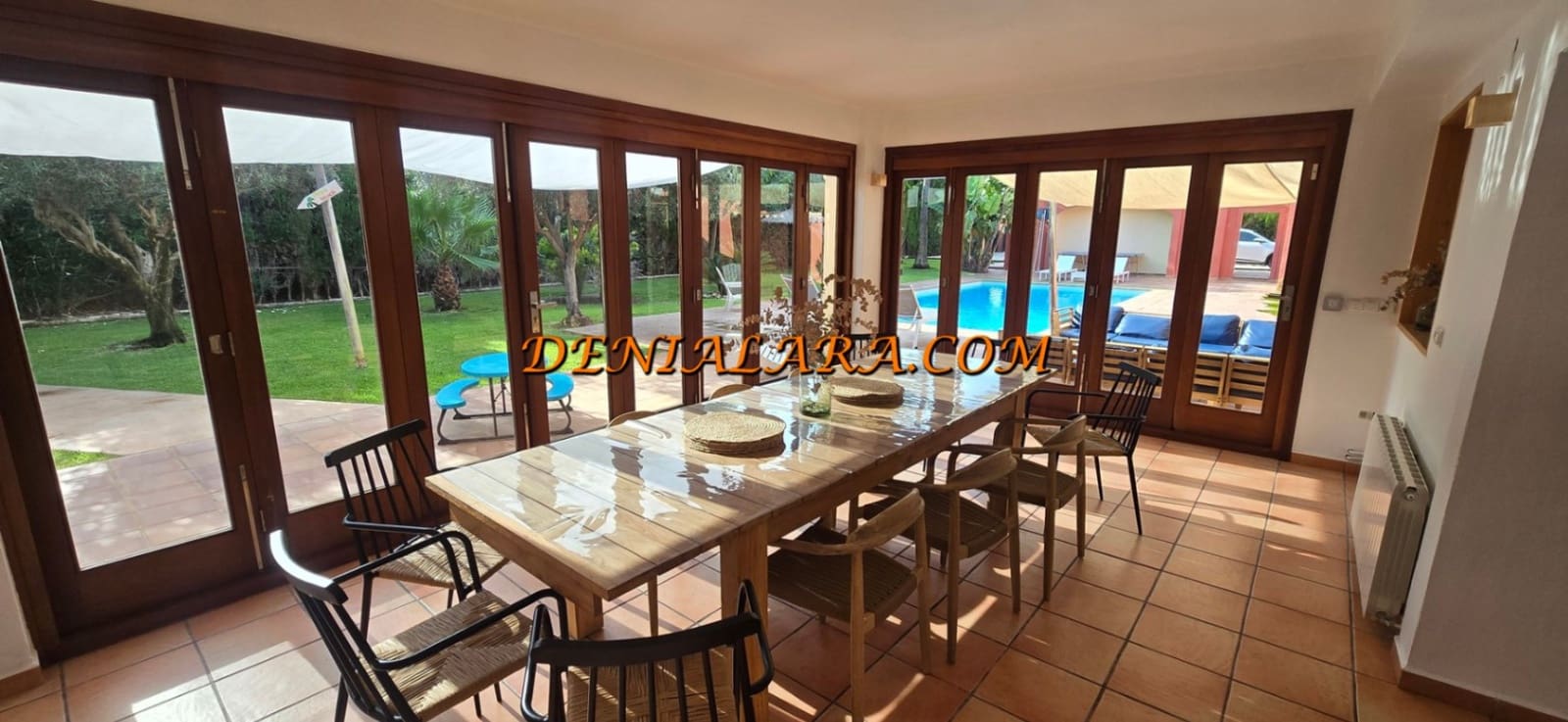 3 chambre Villa/Maison à vendre à Denia avec piscine garage - 1 045 000 € (Ref: 8497477)