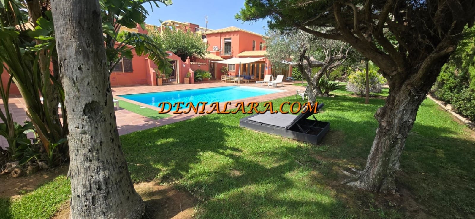 3 chambre Villa/Maison à vendre à Denia avec piscine garage - 1 045 000 € (Ref: 8497477)