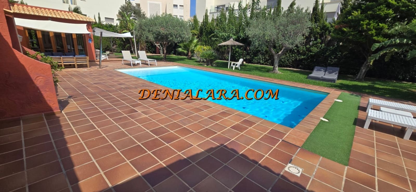 3 chambre Villa/Maison à vendre à Denia avec piscine garage - 1 045 000 € (Ref: 8497477)