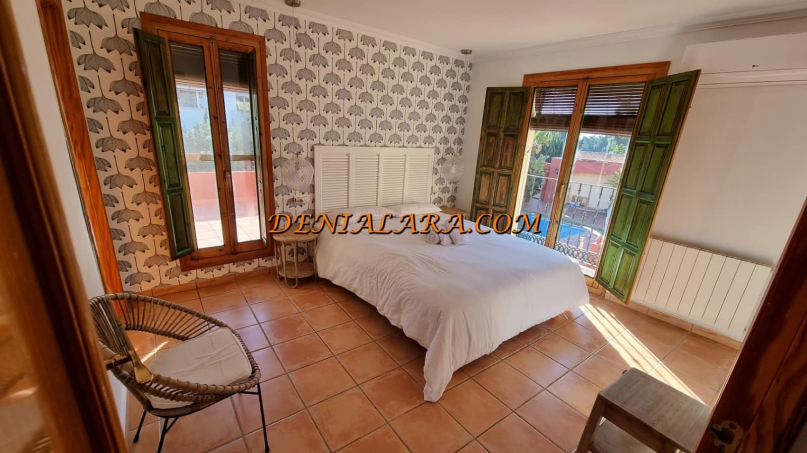 3 chambre Villa/Maison à vendre à Denia avec piscine garage - 1 045 000 € (Ref: 8497477)