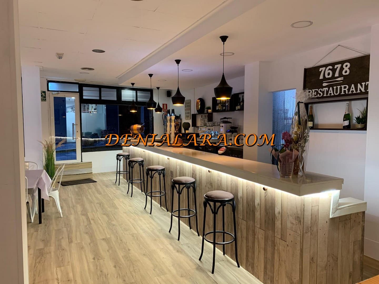 Restaurant/Bar til leje i Pedreguer - € 700 (Ref: 8521004)