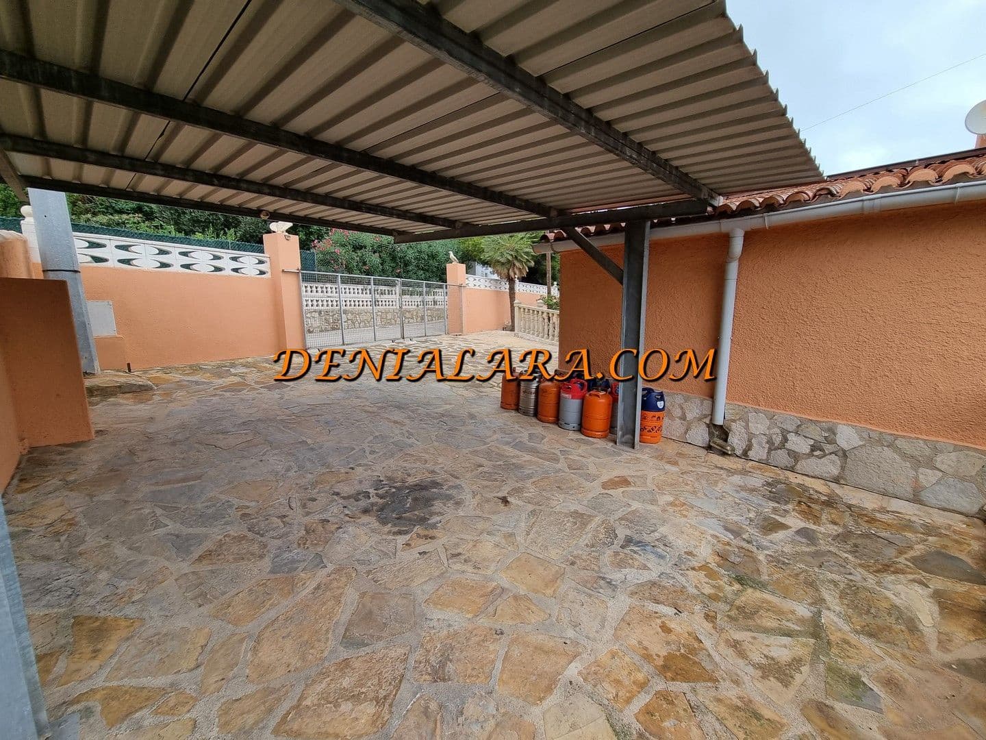 2 soveværelse Villa til salg i Denia med swimmingpool garage - € 775.000 (Ref: 8607795)