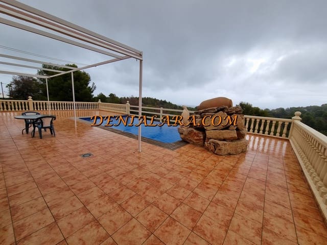 2 soverom Villa til salgs i Dénia med svømmebasseng garasje - € 775 000 (Ref: 8607795)