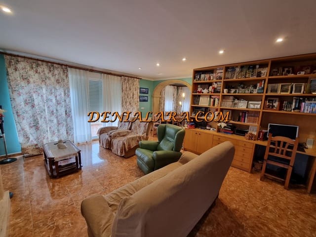 2 soverom Villa til salgs i Dénia med svømmebasseng garasje - € 775 000 (Ref: 8607795)