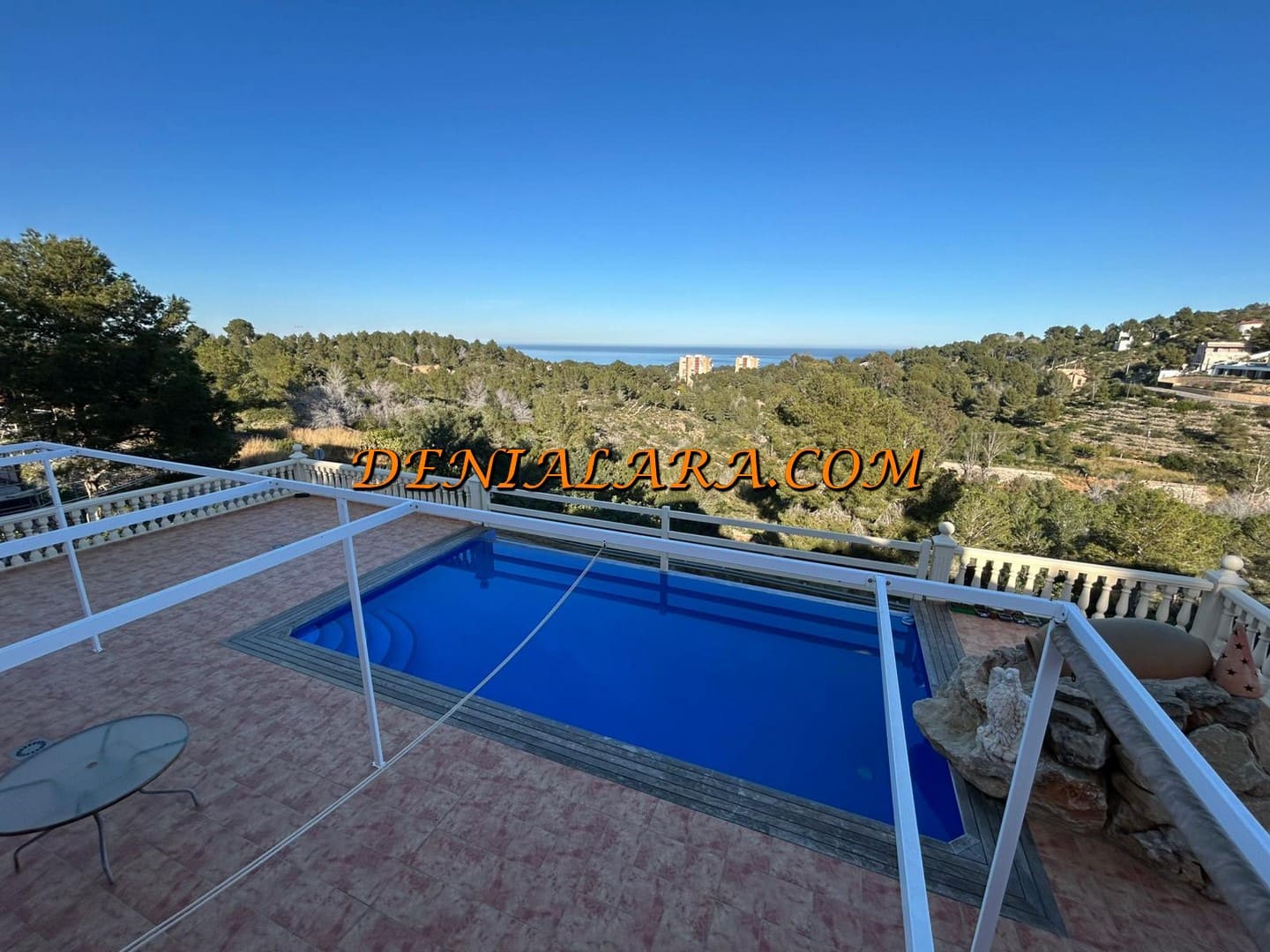 2 makuuhuone Huvila myytävänä paikassa Denia mukana uima-altaan 
autotalli - 774 999 € (Ref: 8607795)