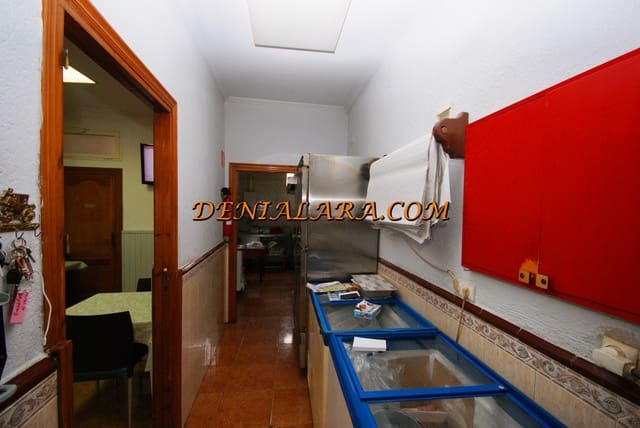 Commercial for sale in Dénia - € 152,000 (Ref: 8609598)