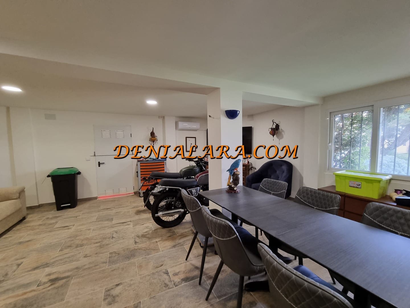 Restaurant/Bar til salg i Denia med garage - € 950.000 (Ref: 8617627)