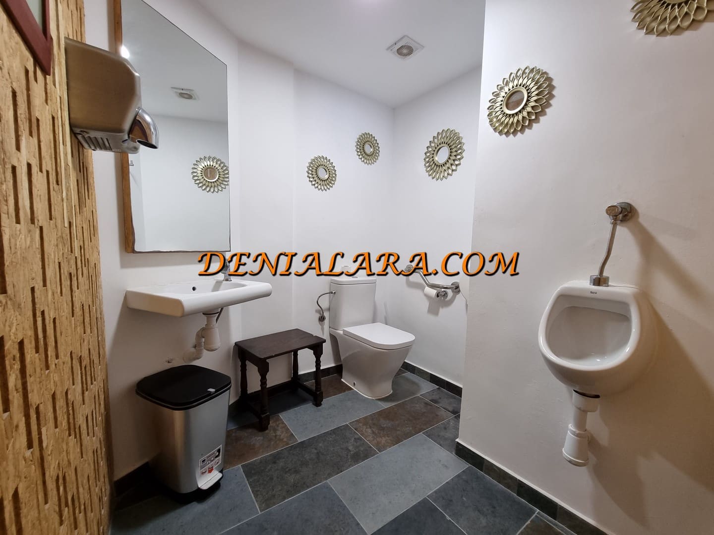 Restaurant/Bar til salg i Denia med garage - € 950.000 (Ref: 8617627)