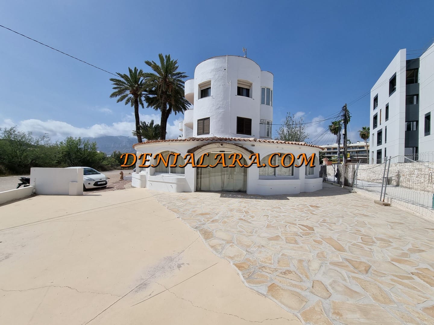 Restaurant/Bar til salg i Denia med garage - € 950.000 (Ref: 8617627)