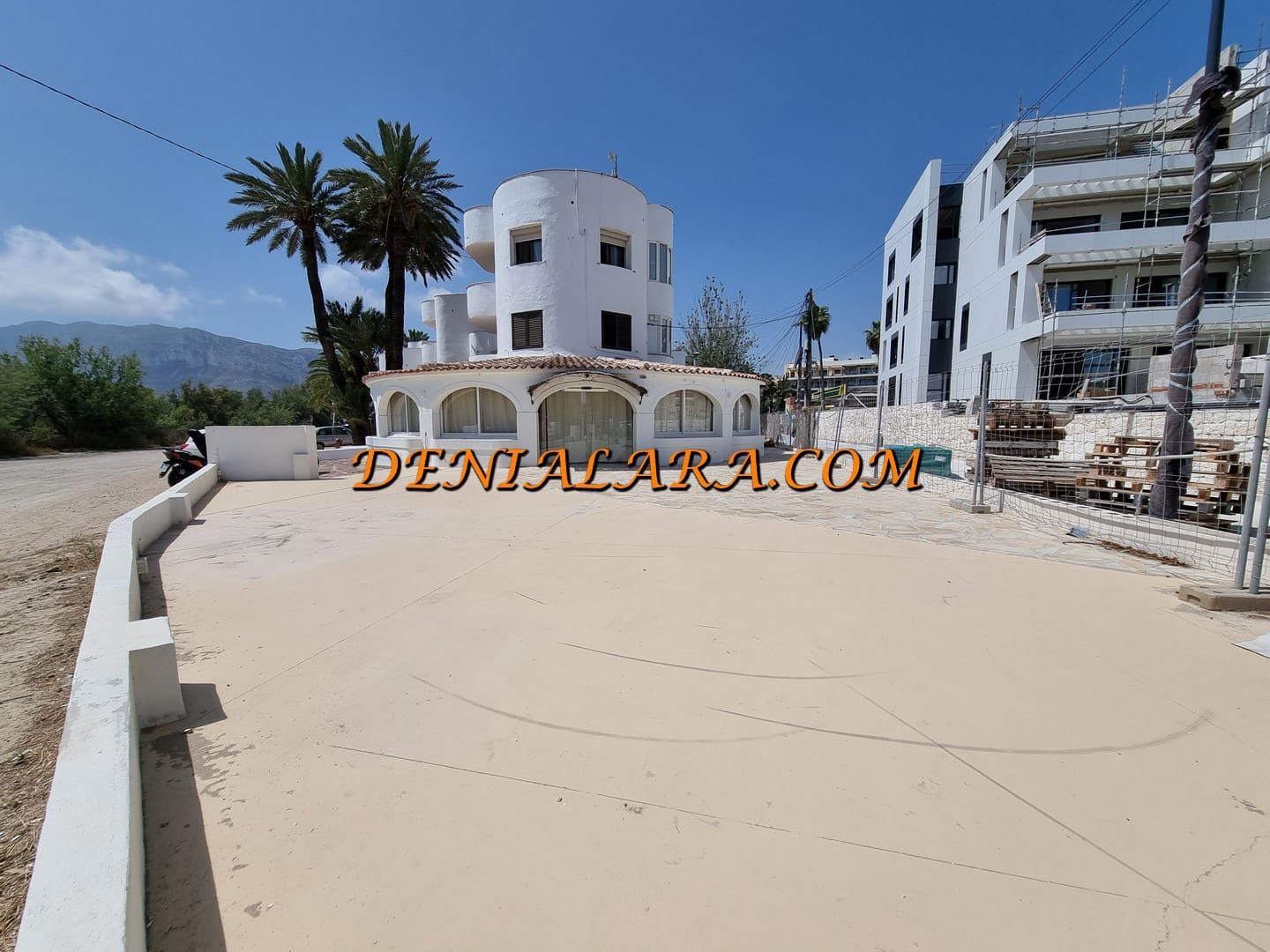 Restaurant/Bar til salg i Denia med garage - € 950.000 (Ref: 8617627)