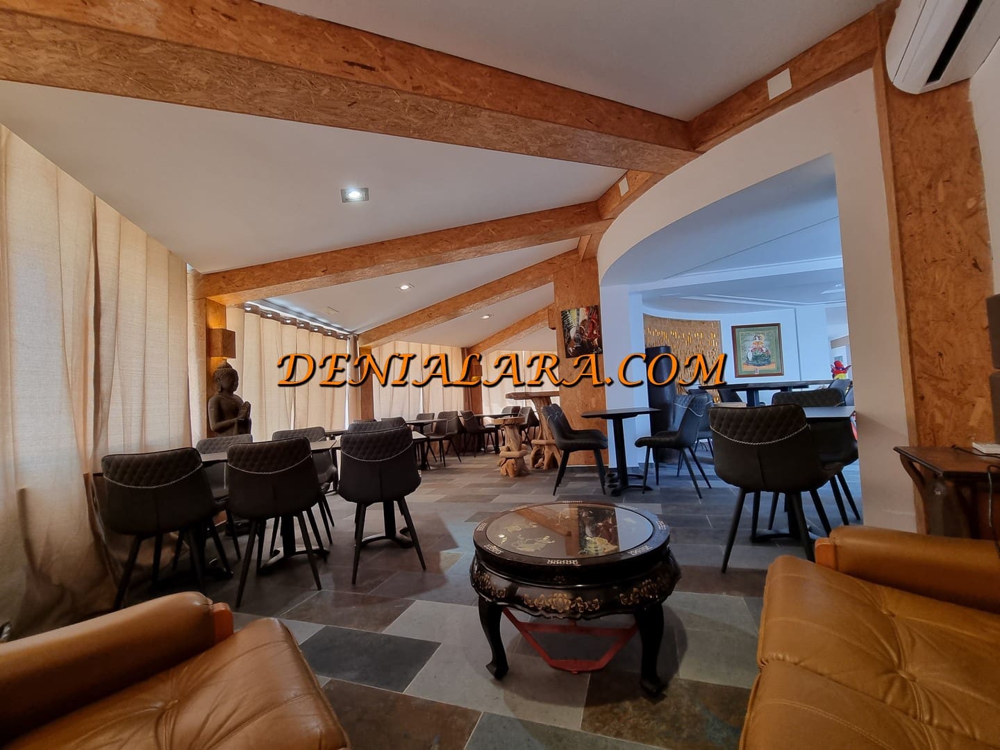 Restaurant/Bar til salg i Denia med garage - € 950.000 (Ref: 8617627)