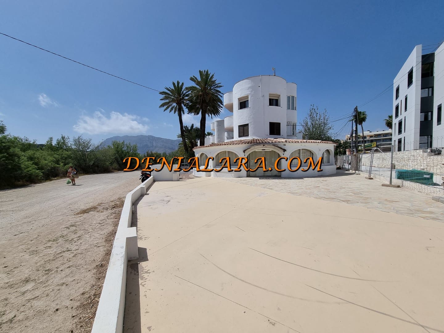 Restaurant/Bar til salg i Denia med garage - € 950.000 (Ref: 8617627)