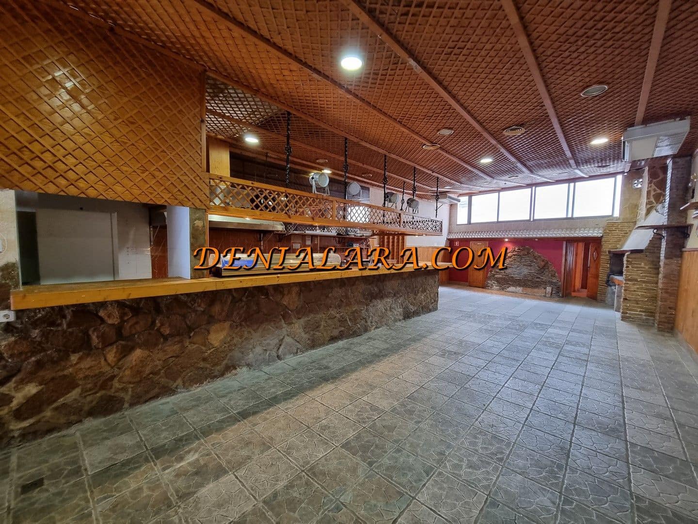 Kommersiell til salgs i Pego - € 69 999 (Ref: 8617628)