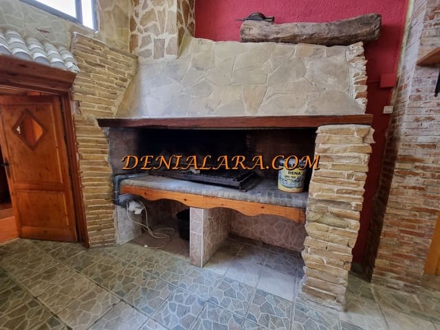 Commercial for sale in Pego - € 69,999 (Ref: 8617628)