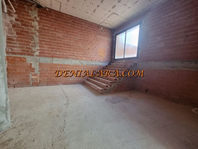 Local Commercial à louer à Pedreguer - 800 € (Ref: 8617629)