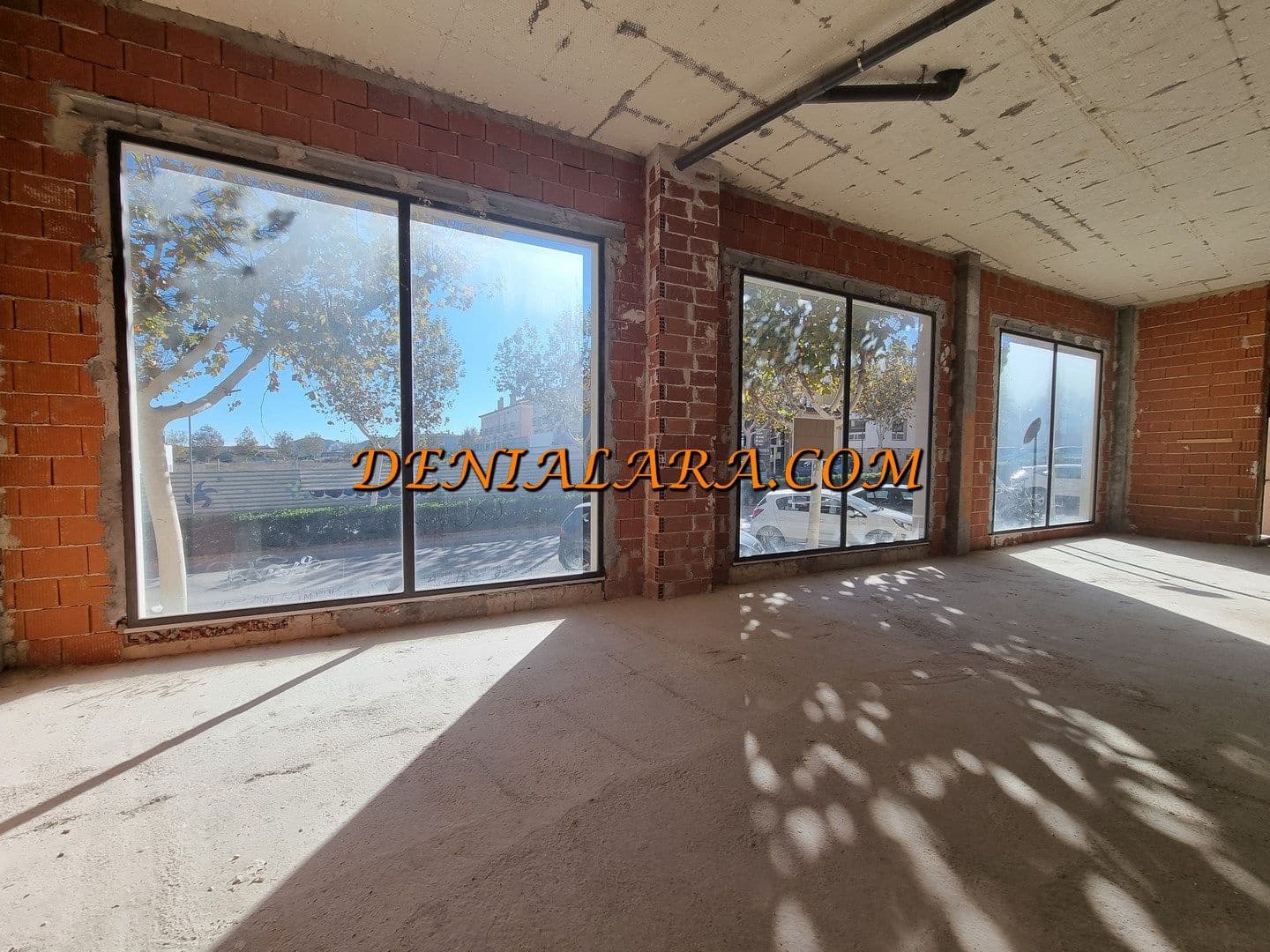 Local Commercial à louer à Pedreguer - 800 € (Ref: 8617629)