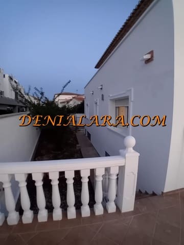 4 quarto Moradia para venda em Dénia com piscina - 609 000 € (Ref: 8617632)