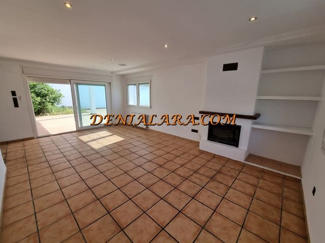 4 quarto Moradia para venda em Dénia com piscina - 558 000 € (Ref: 8617632)