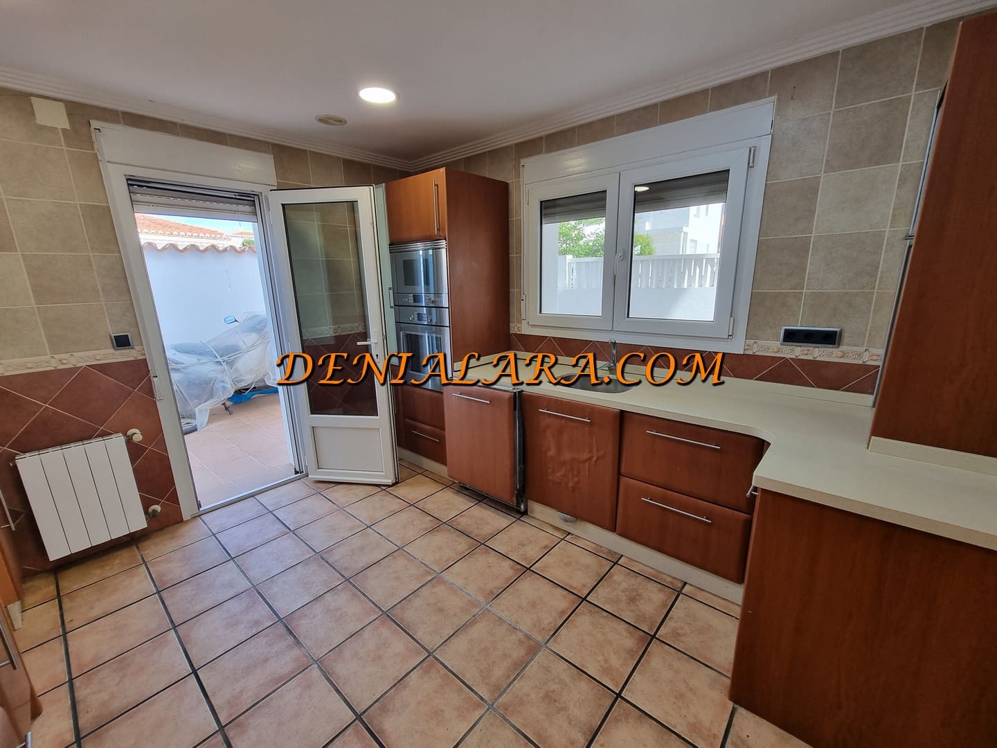 4 quarto Moradia para venda em Denia com piscina - 558 000 € (Ref: 8617632)