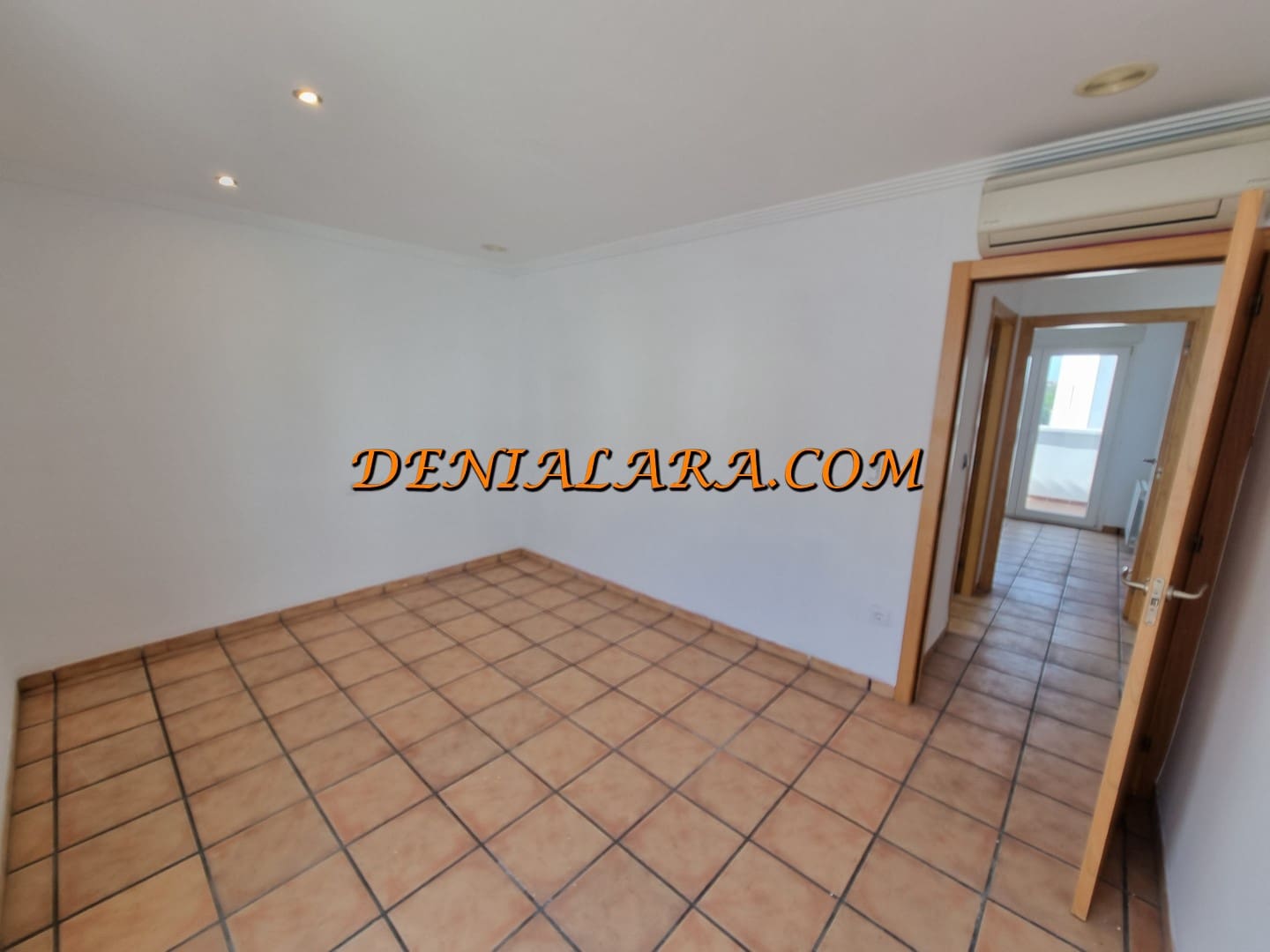 4 quarto Moradia para venda em Denia com piscina - 558 000 € (Ref: 8617632)
