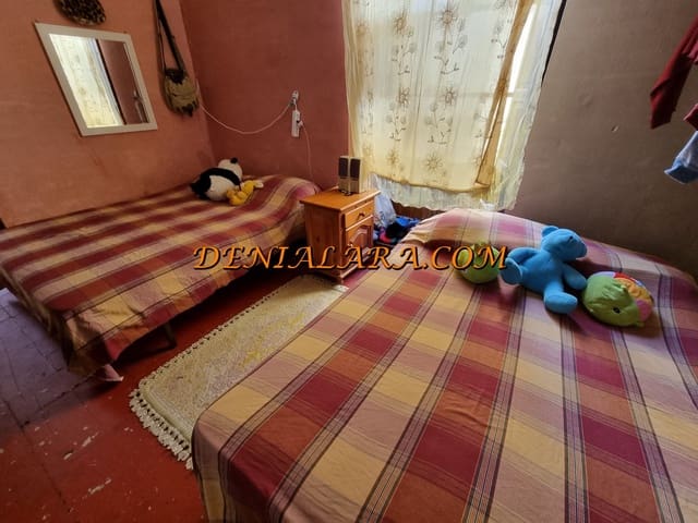 5 bedroom Townhouse for sale in Dénia - € 308,000 (Ref: 8617634)