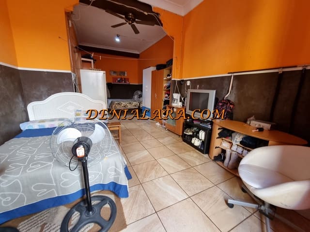 5 bedroom Townhouse for sale in Dénia - € 308,000 (Ref: 8617634)