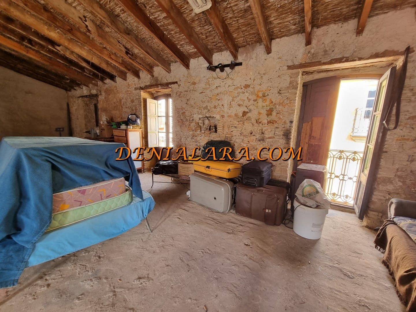 5 sypialnia Dom na sprzedaż w Denia - 308 000 € (Ref: 8617634)