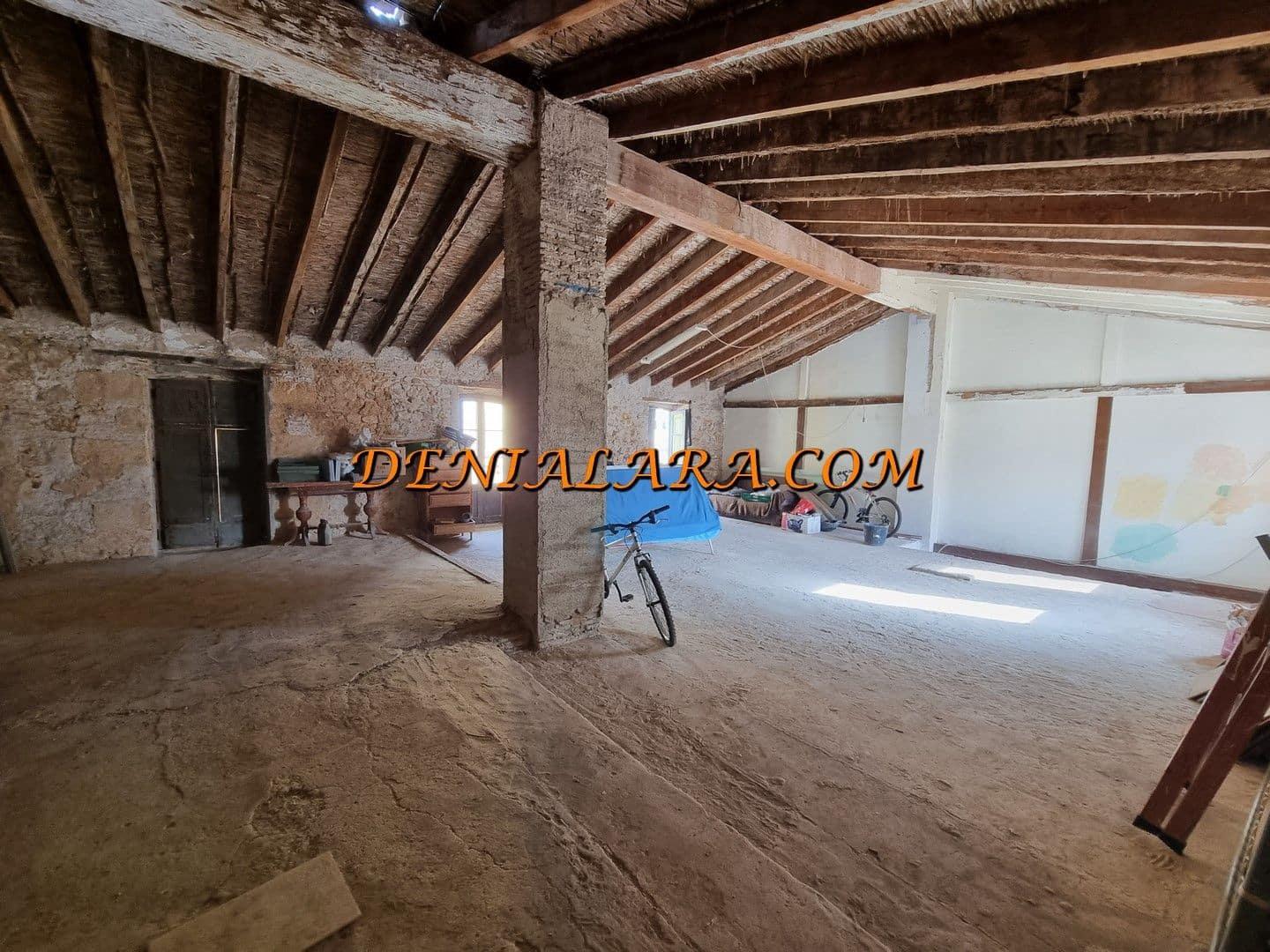 5 sypialnia Dom na sprzedaż w Denia - 308 000 € (Ref: 8617634)