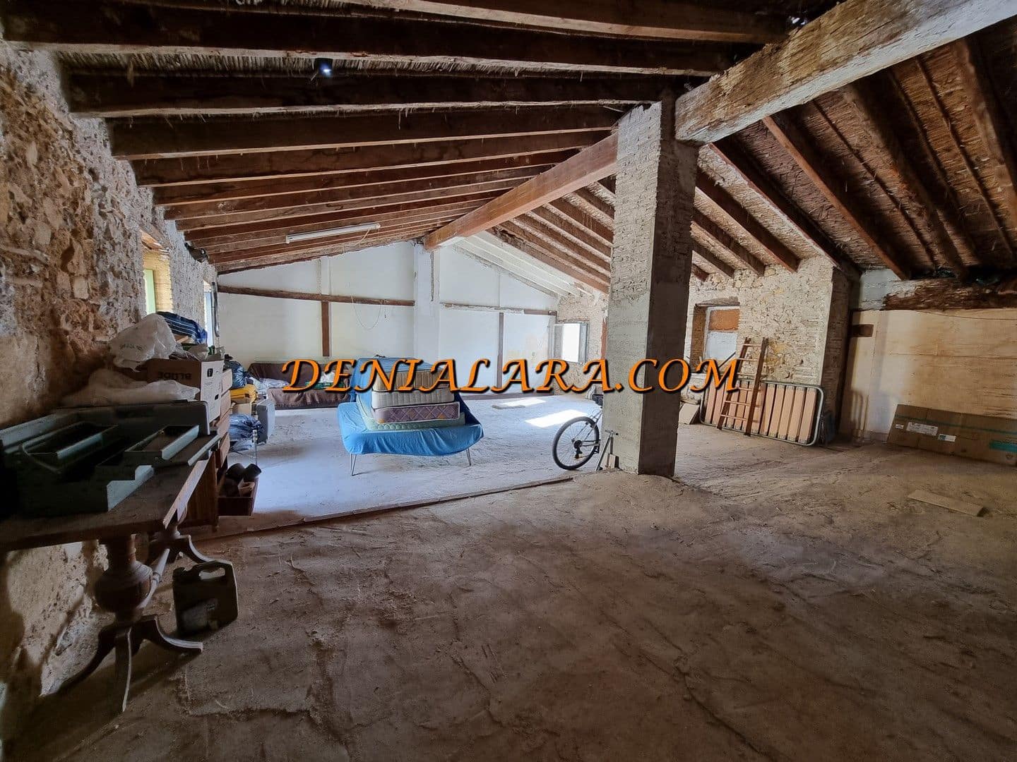 5 sypialnia Dom na sprzedaż w Denia - 308 000 € (Ref: 8617634)