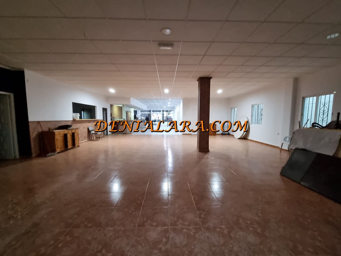 Hotel te koop in Ondara - € 1.500.000 (Ref: 8617636)