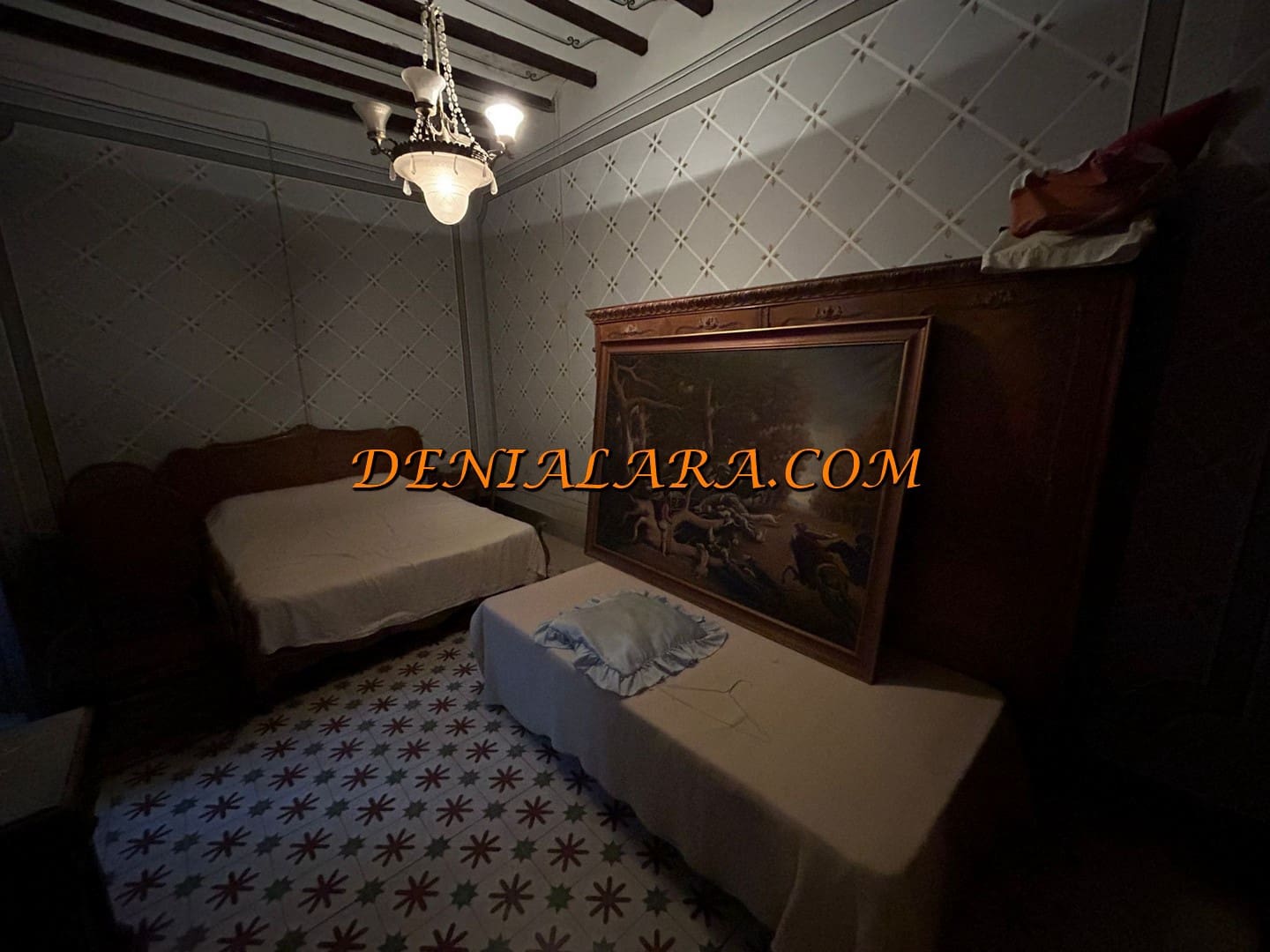 6 bedroom Townhouse for sale in Pego with garage - € 275,000 (Ref: 8623112)