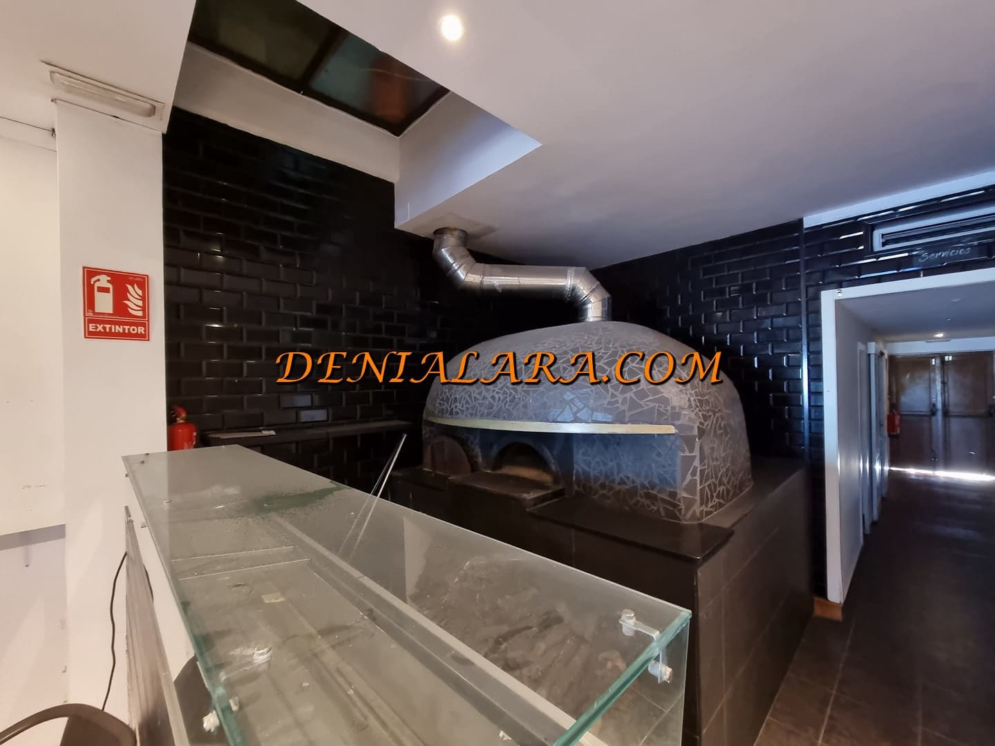 Restaurant/Bar til leje i Denia - € 3.000 (Ref: 8762729)