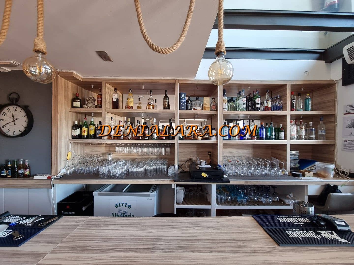 Restaurant/Bar til leje i Denia - € 3.000 (Ref: 8762729)