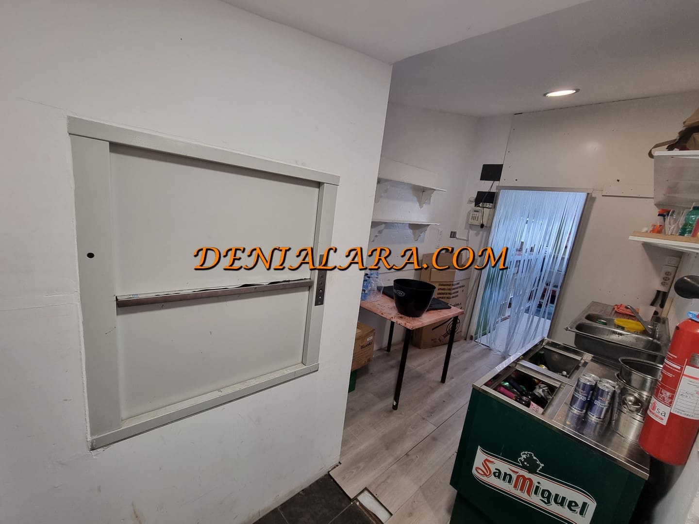 Restaurant/Bar til leje i Denia - € 3.000 (Ref: 8762729)