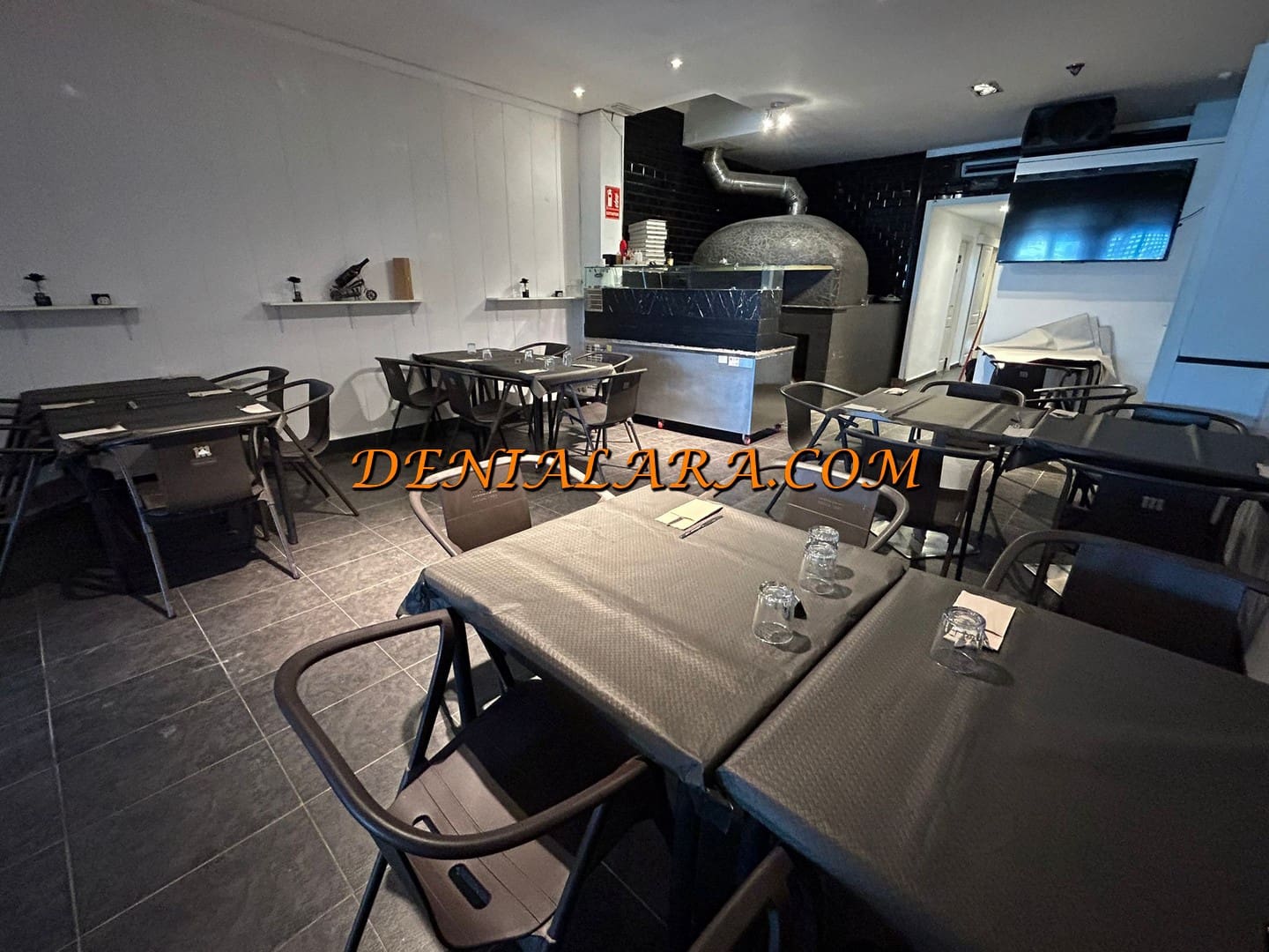 Restaurant/Bar til leje i Denia - € 3.000 (Ref: 8762729)