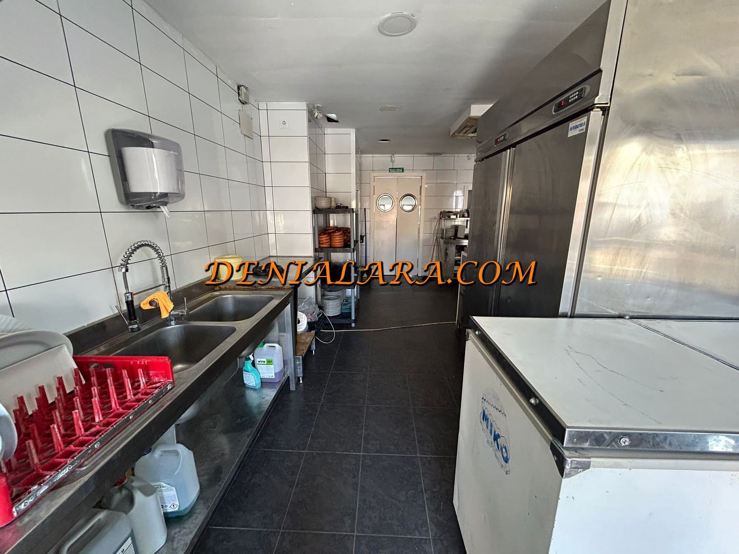 Restaurant/Bar til leje i Denia - € 3.000 (Ref: 8762729)