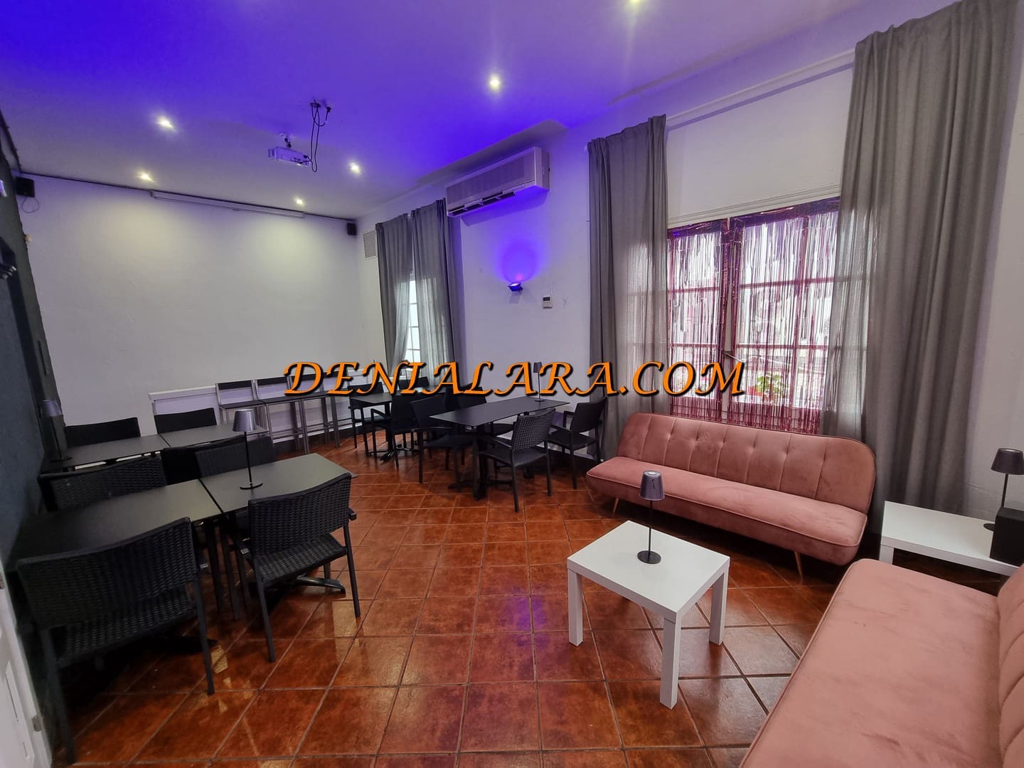 Restaurant/Bar til leje i Denia - € 3.000 (Ref: 8774640)