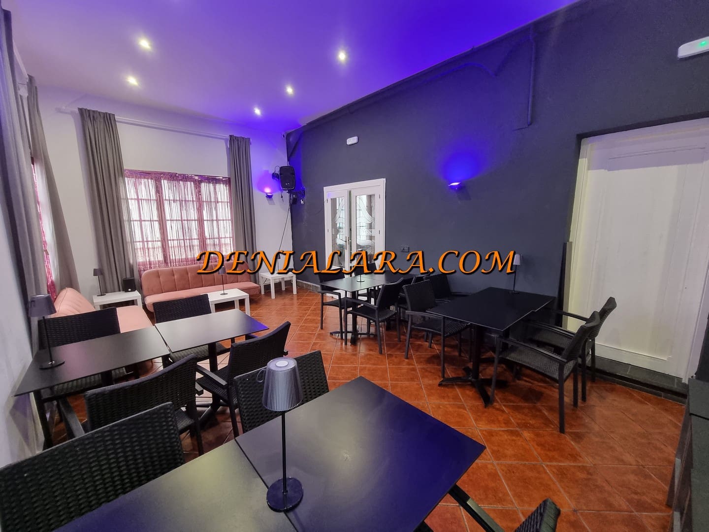 Restaurant/Bar til leje i Denia - € 3.000 (Ref: 8774640)