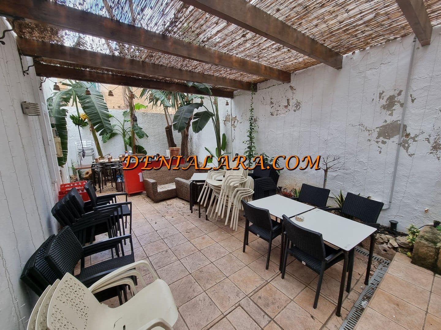 Restaurant/Bar til leje i Denia - € 3.000 (Ref: 8774640)